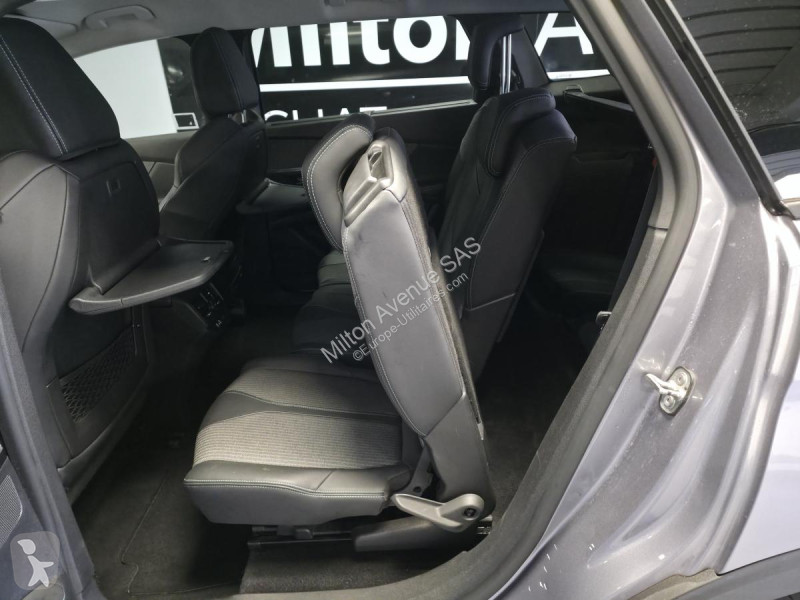عربة نفعية Peugeot 5008 1.5 BlueHDi - 130 - BV...