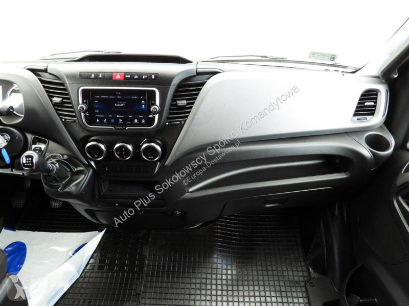 Furgoneta Iveco 35S18 DAILY