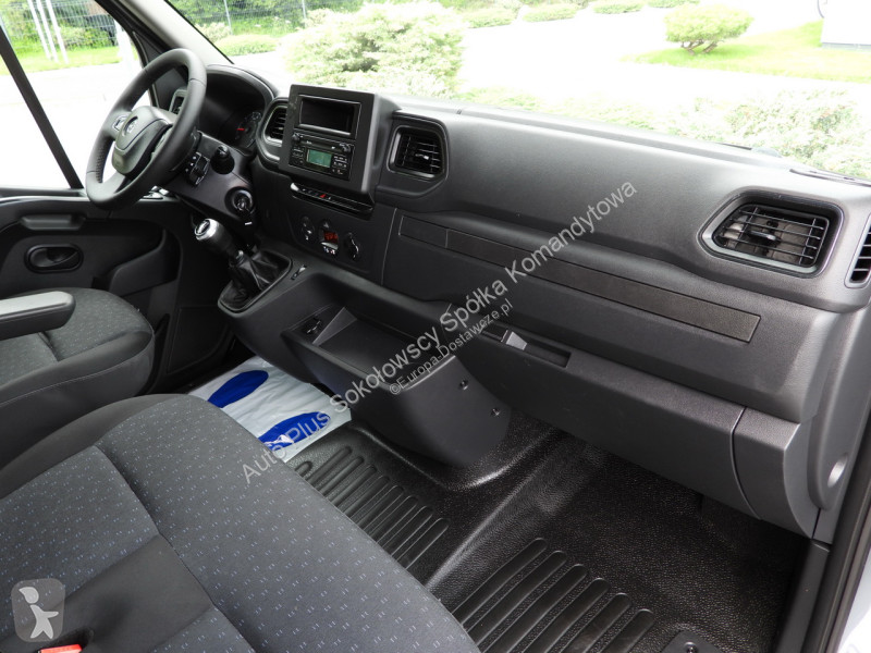 Лекотоварен автомобил Opel  MOVANO