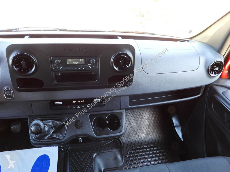 عربة نفعية Mercedes 23ASTER