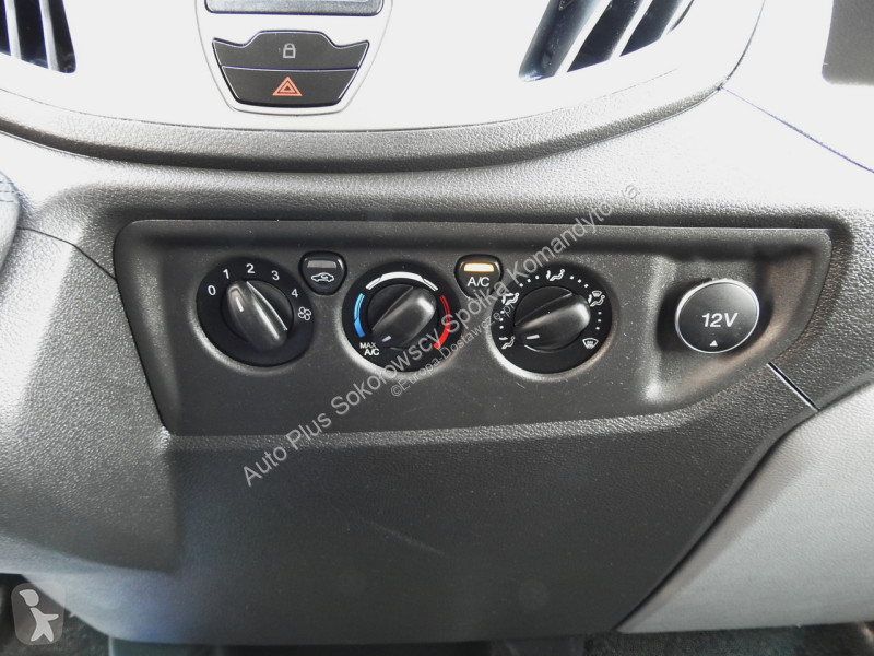 Samochód dostawczy Ford  TRANSIT