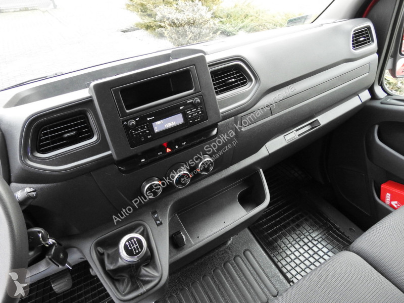Samochód dostawczy Renault  MASTER