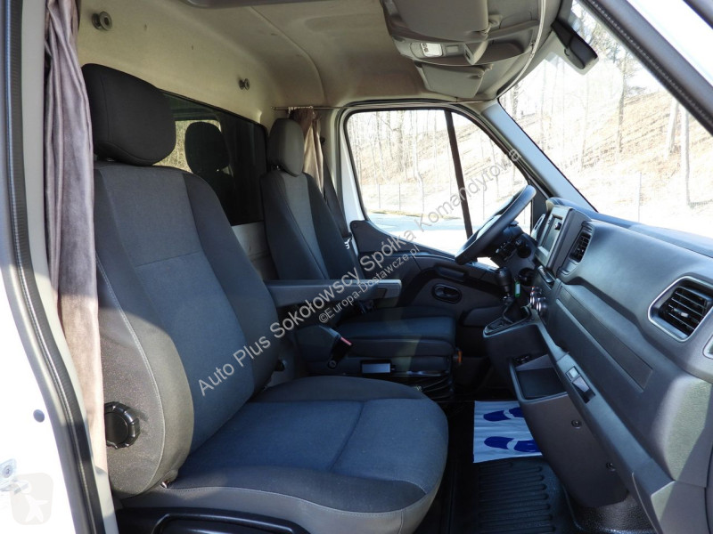 Véhicule utilitaire Renault  MASTER
