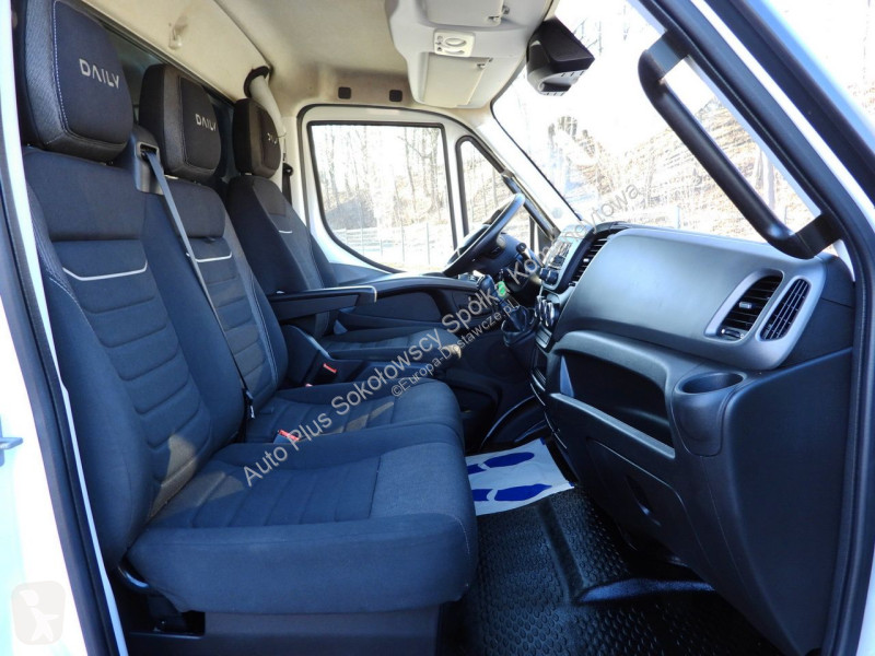 Furgoneta Iveco 35S18 DAILY