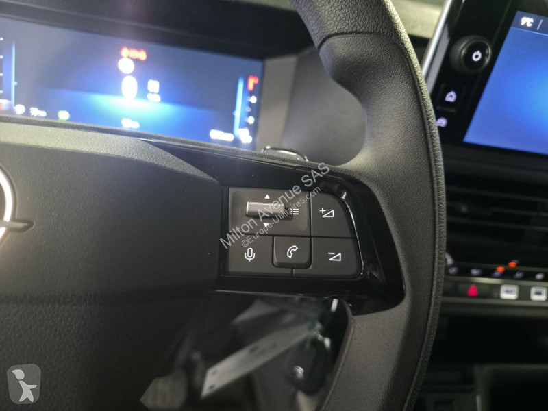 Véhicule utilitaire Opel VIVARO M 2.0 BlueHDi -...