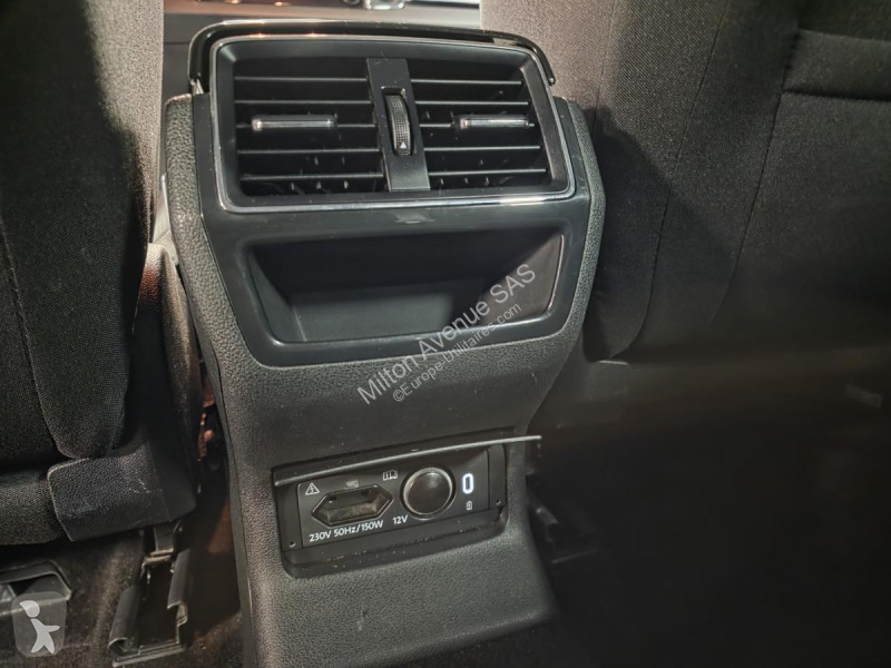 Samochód dostawczy Skoda KAROQ 2.0 TDI SCR -...
