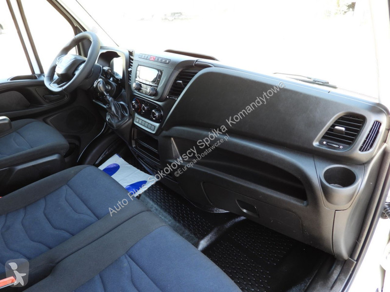 Furgoneta Iveco 35C16 DAILY
