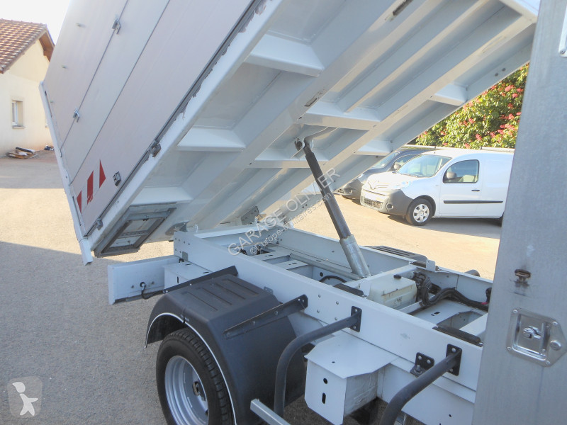 Véhicule utilitaire Renault Châssis Cabine...