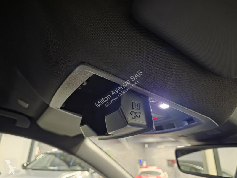 Furgoneta Peugeot 3008 1.2i Hybrid -136 - BV...