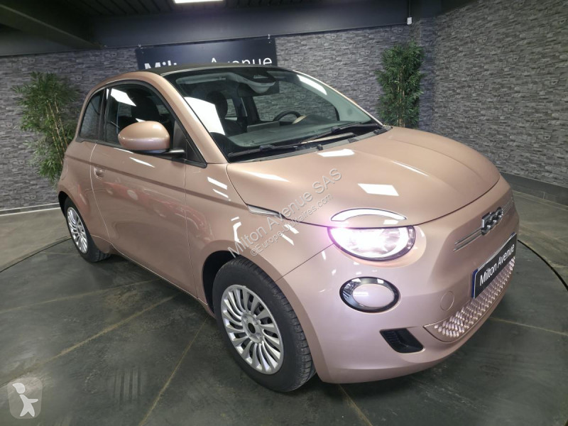 عربة نفعية Fiat 500 Fiat Cabriolet Electrique...