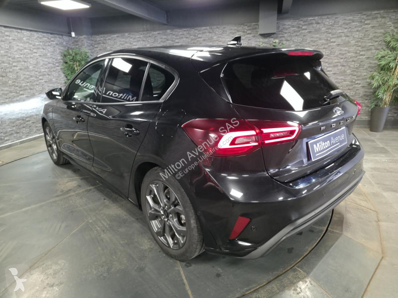 Véhicule utilitaire Ford FOCUS 1.0 EcoBoost...