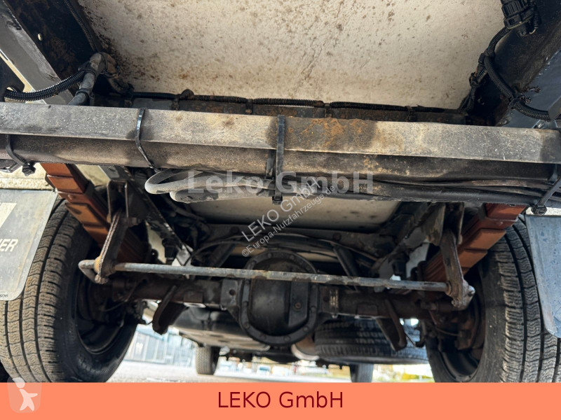 Samochód dostawczy Iveco 35C13 Mit Relec Froid...