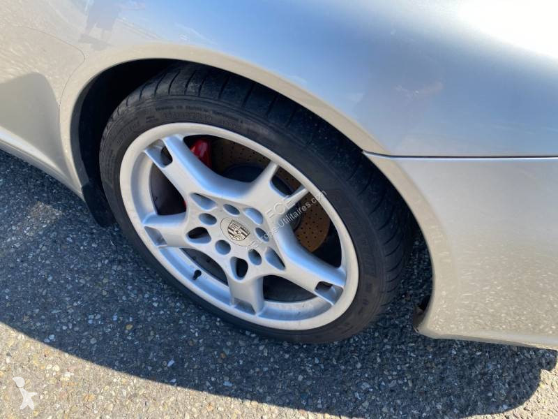 Véhicule utilitaire Porsche