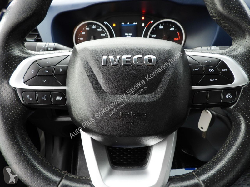 Furgoneta Iveco 35C18 DAILY
