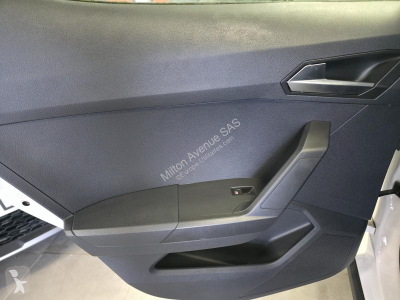 Samochód dostawczy Seat ARONA 1.0 TSI - 95 Style