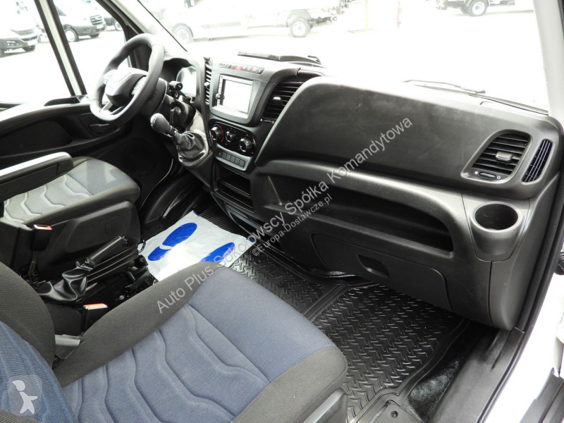 Furgoneta Iveco 35C16 DAILY