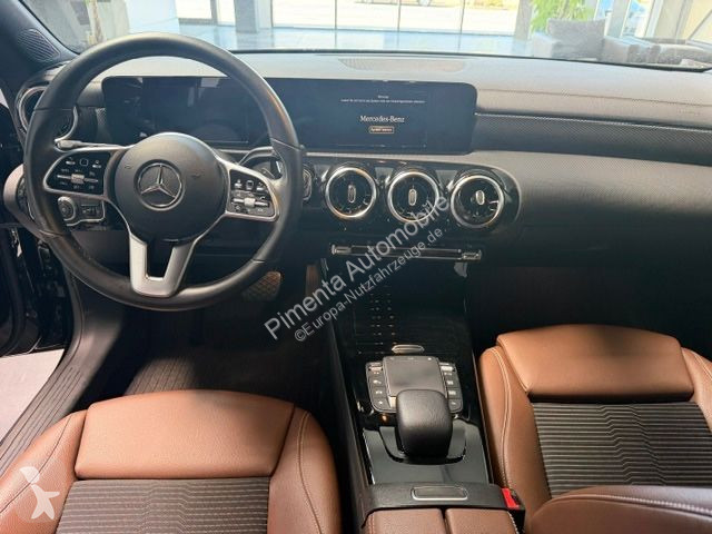 عربة نفعية Mercedes CLA  Shooting...