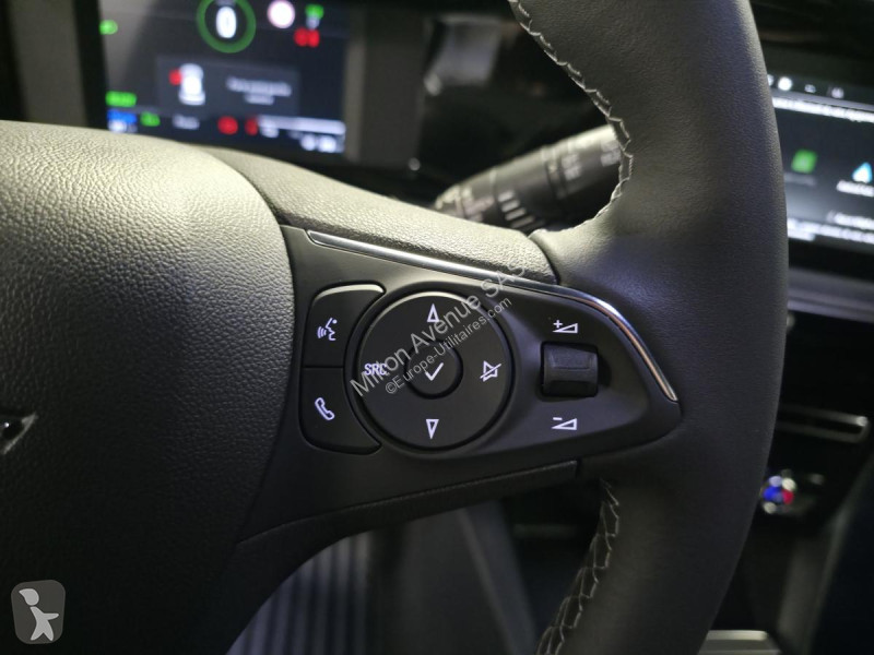 Samochód dostawczy Opel MOKKA Mokka-e - 136  GS