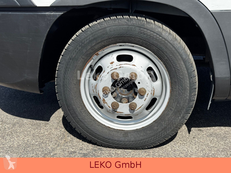 Furgoneta Iveco 35C12 Mit Carrier Xr 350