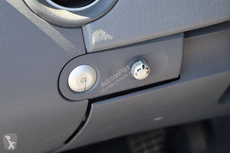Samochód dostawczy Mitsubishi