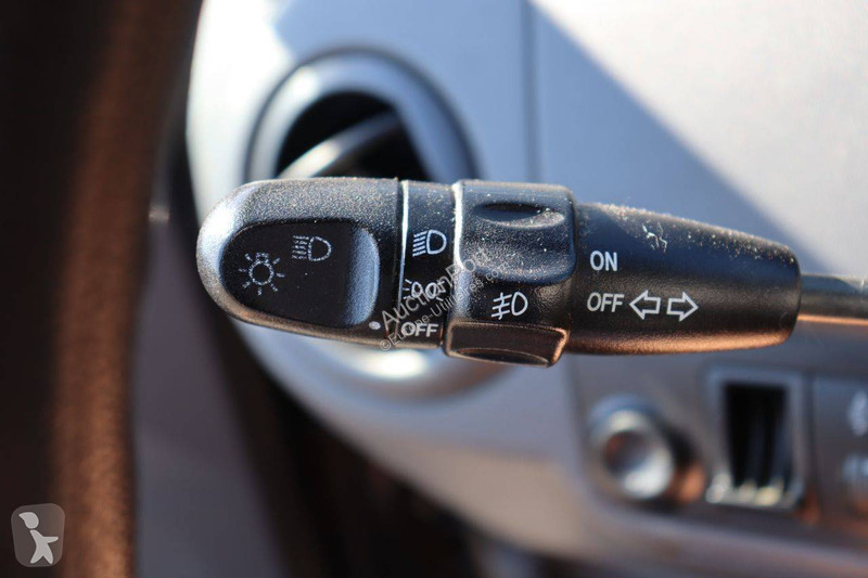 Samochód dostawczy Chevrolet