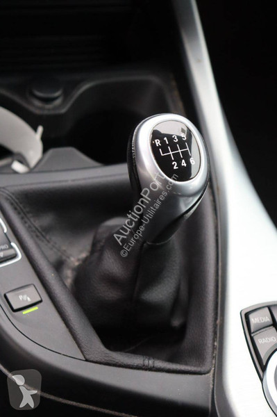 Véhicule utilitaire BMW Sportshatch 116d 1 Serie