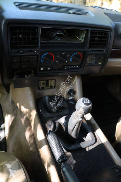Véhicule utilitaire Range Rover  classic