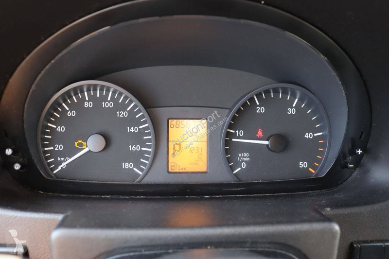 Véhicule utilitaire Mercedes