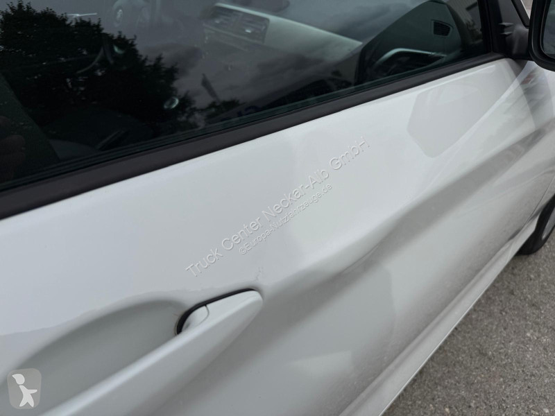 Véhicule utilitaire BMW 118i F21 Advantage 3...