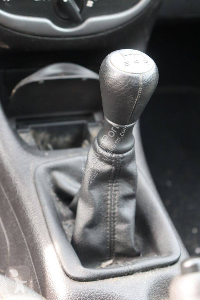 Véhicule utilitaire Peugeot