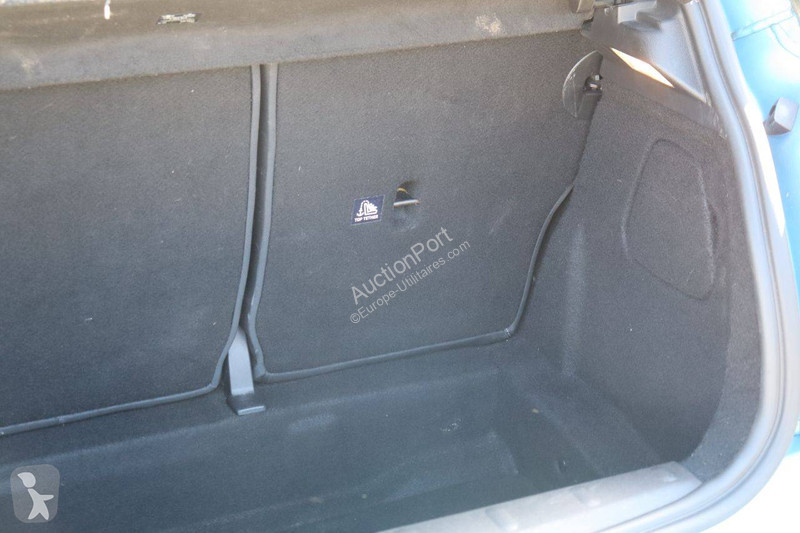 Mini One van