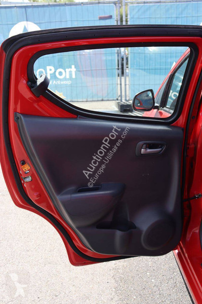 Haszongépjármű Nissan