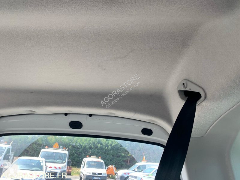 Véhicule utilitaire Peugeot RIFTER