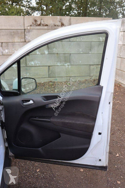 Furgoneta Ford Courier