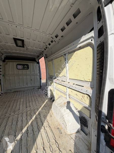 Furgoneta Fiat 2.2L 140 CV