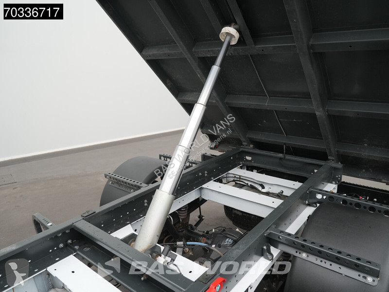Véhicule utilitaire Ford 165pk Kipper...