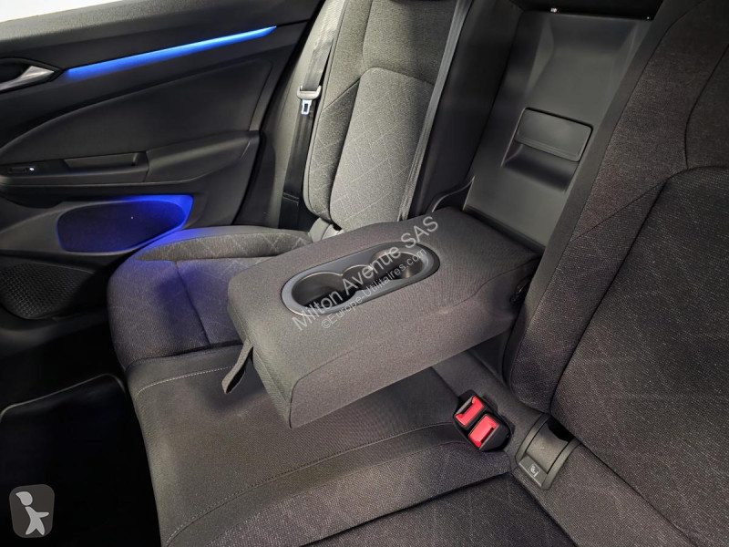 Véhicule utilitaire Volkswagen GOLF SW 2.0 TDI...
