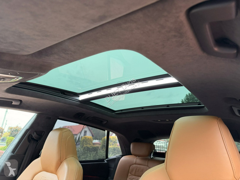 Véhicule utilitaire Audi RS Q8
