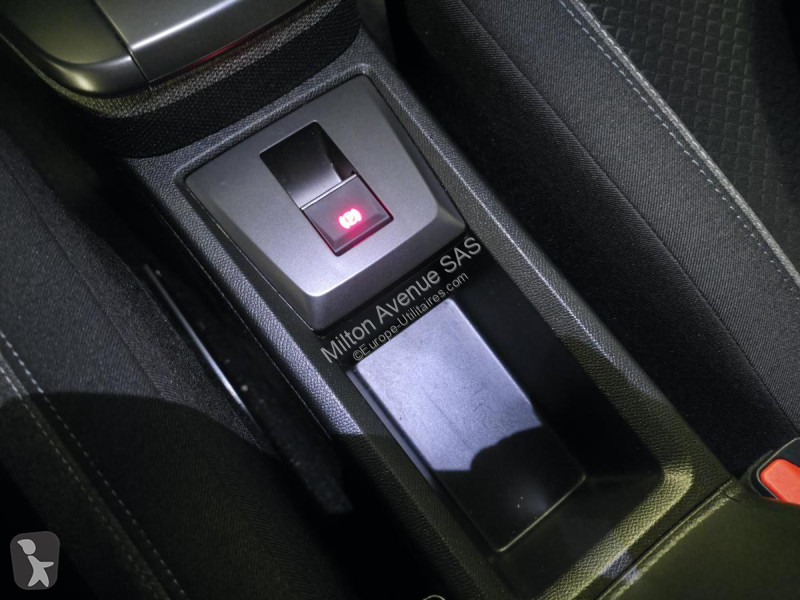 Véhicule utilitaire Opel FRONTERA -e - 113 - 44...