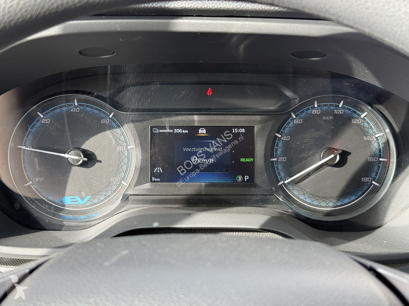 Véhicule utilitaire Maxus e 9 72kWh 204PK e 9