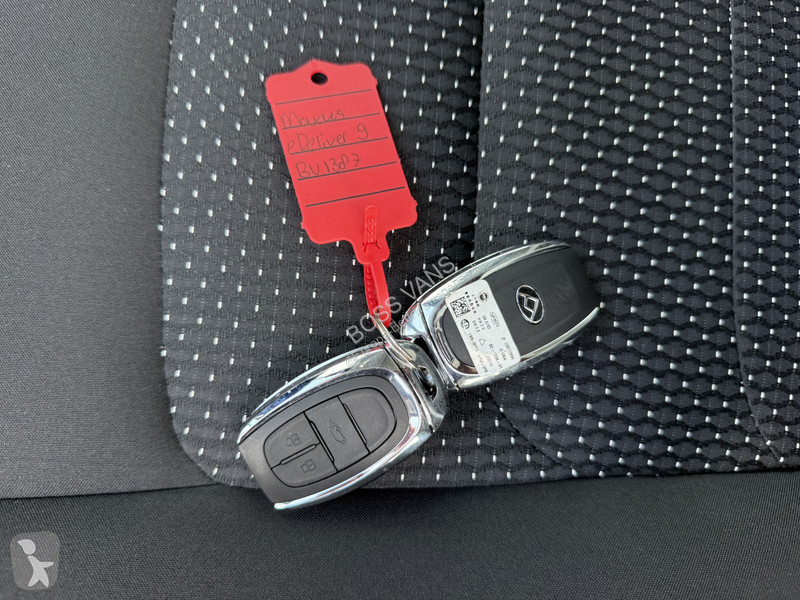 Véhicule utilitaire Maxus e 9 89kWh 204PK e 9