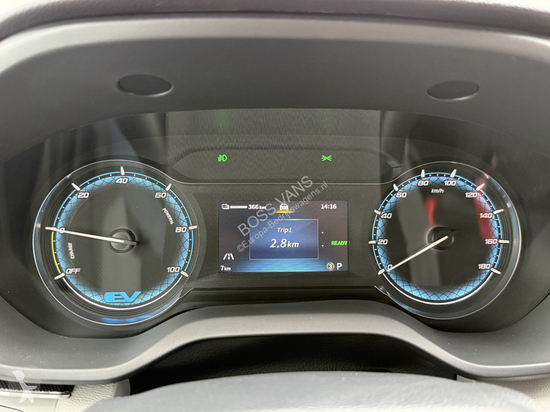 Véhicule utilitaire Maxus e 9 89kWh 204PK e 9