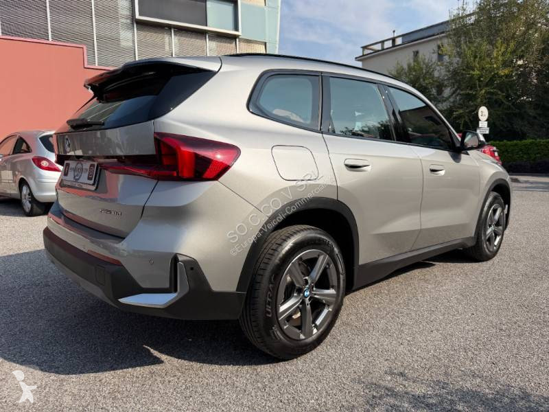 Véhicule utilitaire BMW