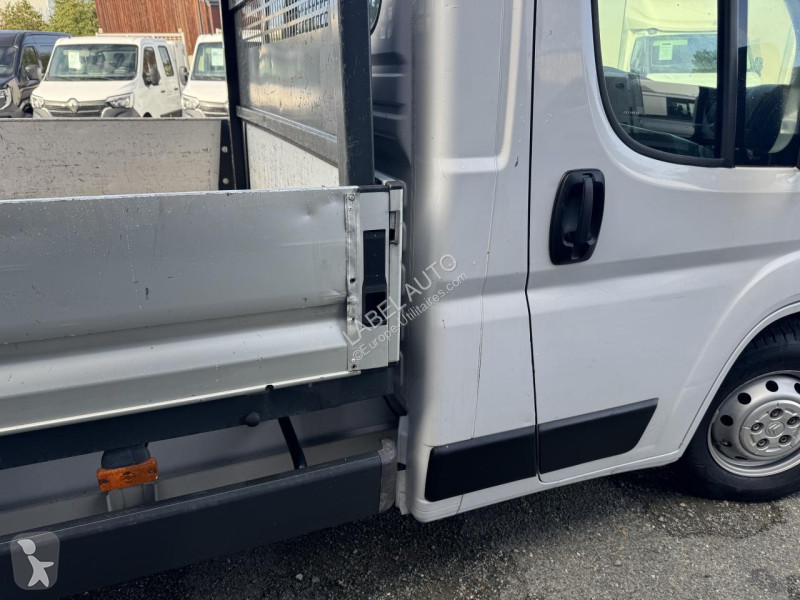 Citroën JUMPER 3T5 PLATEAU 4M20 2.2 HDI 140CH van