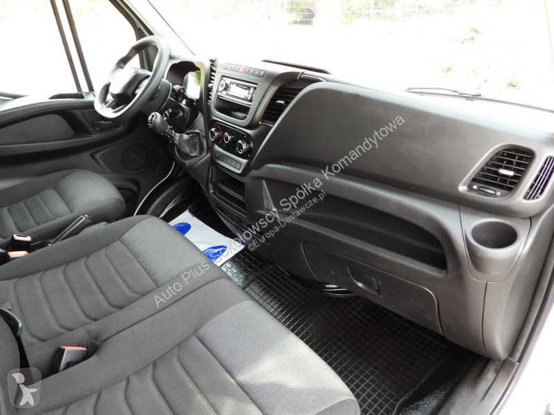 Iveco 35S18 DAILY van