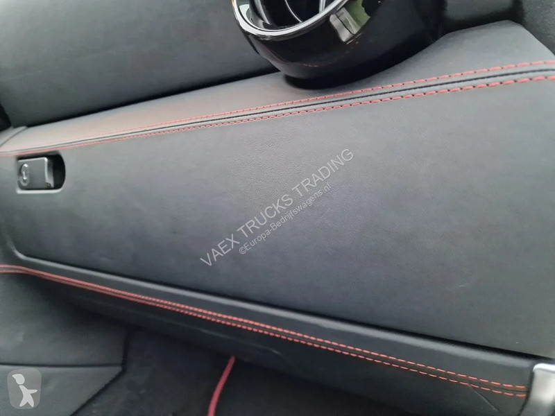 Autoutilitară Mercedes GT 6.3 AMG Roadster -...