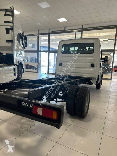 Autoutilitară Iveco
