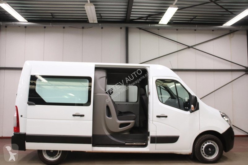 Furgoneta Renault T35 2.3 dCi L2H2 DUBBEL...