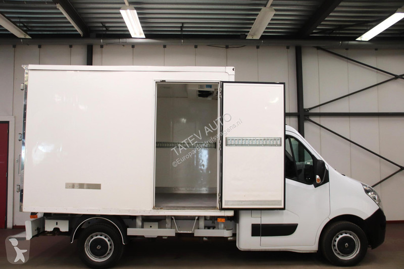 Bedrijfswagen Renault T35 2.3 dCi VRIESWAGEN...
