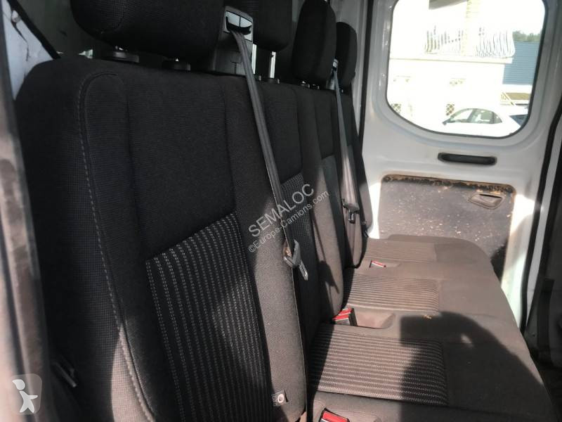 Autoutilitară Ford